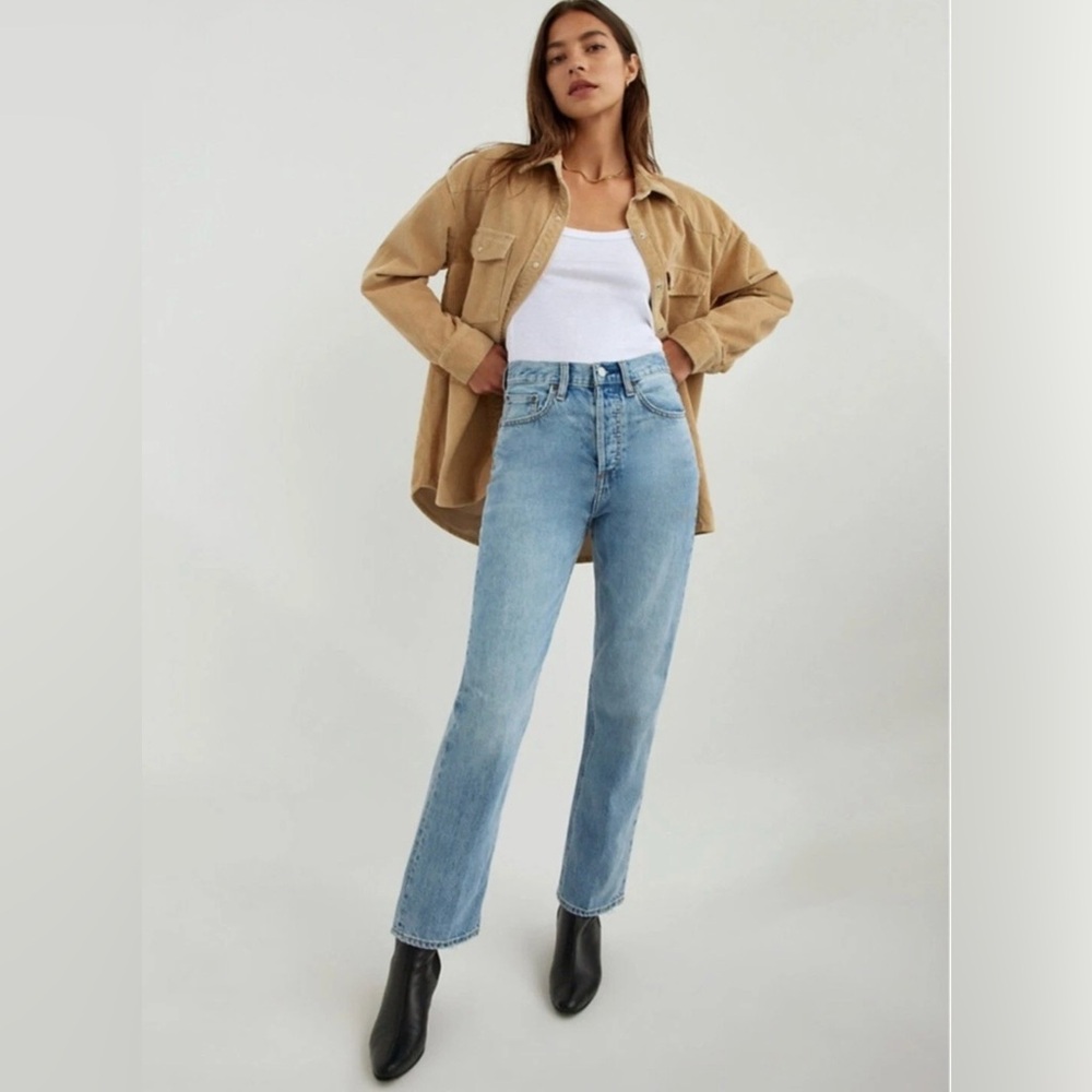 *NWT* Aritizia Denim Forum The 90s Loose Jean 30L